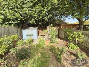 Photo 11- click for photo gallery